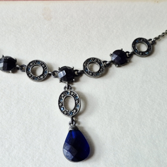 Blue Gemstone Necklace - Picture 3 of 9